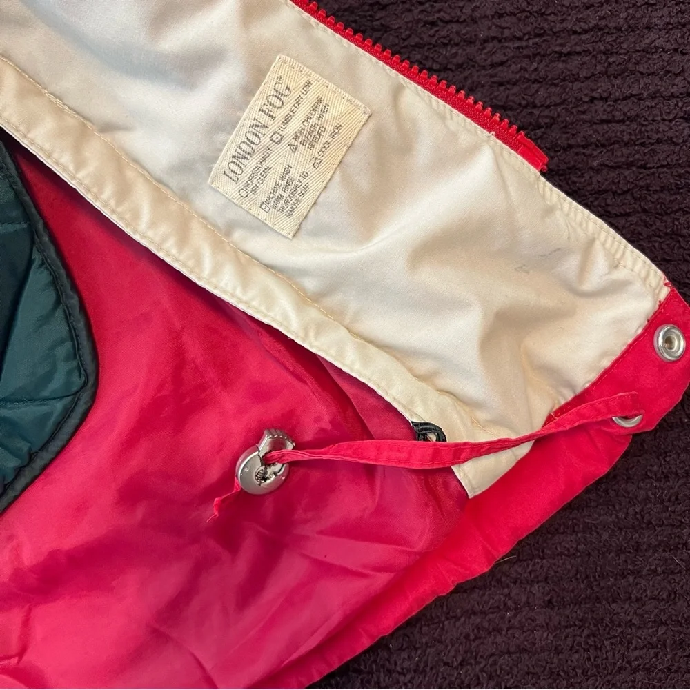 London Fog Red Jacket with Green Quilted lining - Picture 7 of 12